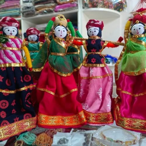 handmade-rajasthani-dolls-1706009297-7261627